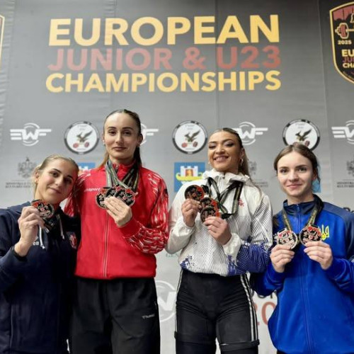 Mihaela Cambei devine triplă campioană europeană U23 la haltere