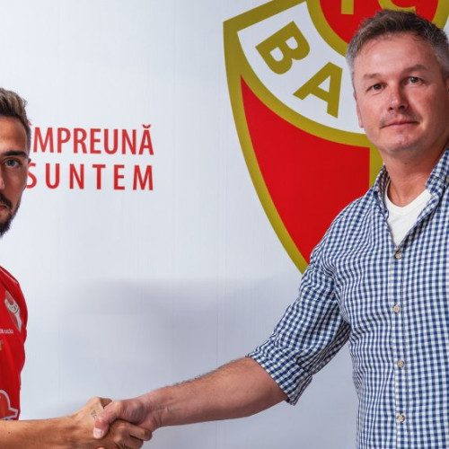 FC Bacău transferă mijlocașul Patrick Petre, fiul fostului internațional Florentin Petre