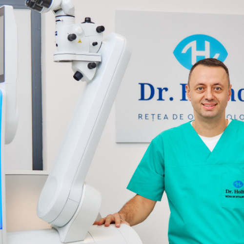 Aproape 40% dintre oameni suferă de astigmatism, dar mulți nu știu asta