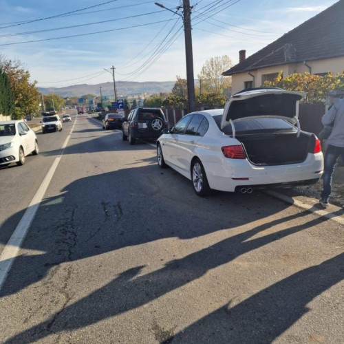 Trei mașini implicate într-un accident pe DN 67 în Vâlcea