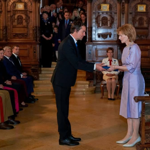 Majestatea Sa Custodele Coroanei a conferit distincții regale la Peleș în 2025