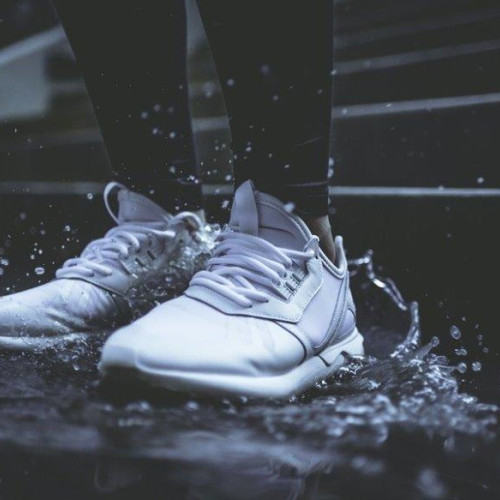 Adidașii Nike bărbați, simbol al stilului urban și confortului modern