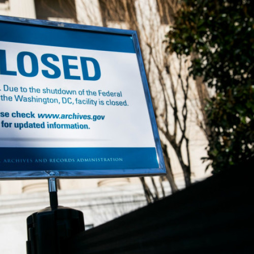 Blocajul guvernamental din SUA afectează ajutoarele alimentare și salariile militarilor