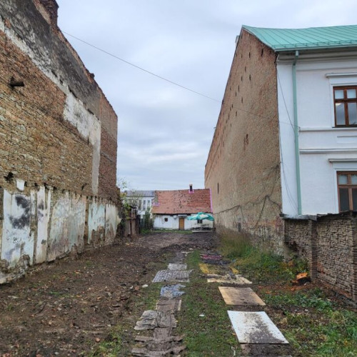 Consiliul Local alocă peste 3 milioane lei pentru amenajarea parcării de pe strada Bistricioarei