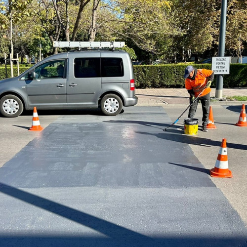 Se desființează o trecere de pietoni de pe strada Mircea cel Bătrân din Constanța