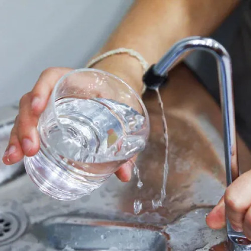 Propunere AUR pentru facturi mai mici la apa potabilă în România