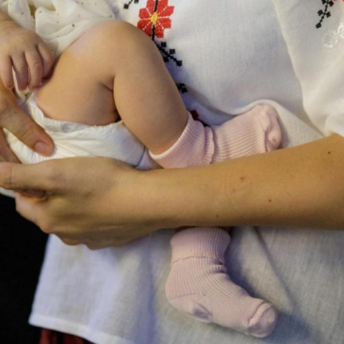 Minor de două luni preluat în regim de urgență de DGASPC Gorj