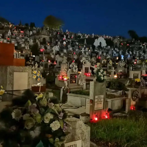 Ziua Morților sau Luminația, sărbătorită pe 1 noiembrie la ortodocși