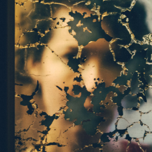 Depresia afectează tot mai mulți români, în special femei și tineri