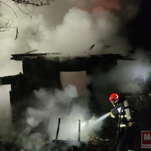 O femeie din Durnești a rămas fără casă după un incendiu izbucnit noaptea trecută