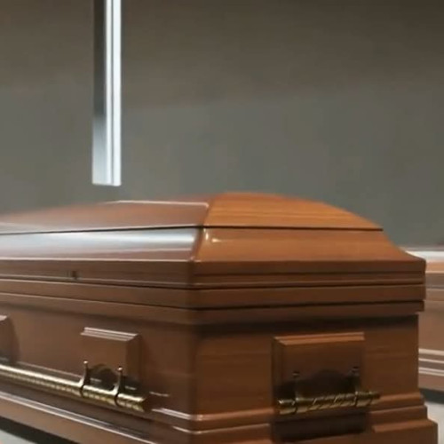 Un local din Tokyo oferă meditaţie în sicriu pentru relaxare