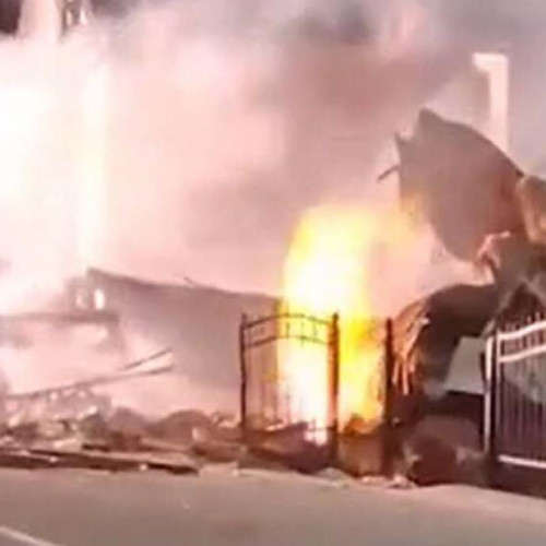 Explozie urmată de incendiu într-o casă din Dej, un bărbat a murit