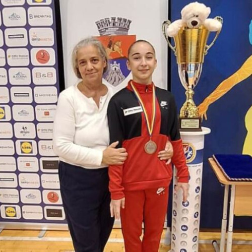 Gimnastele CSS Focșani, rezultate remarcabile la campionatul național de la Deva