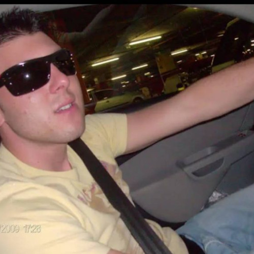 O mamă din Spania caută tatăl român al fiicei sale de 14 ani