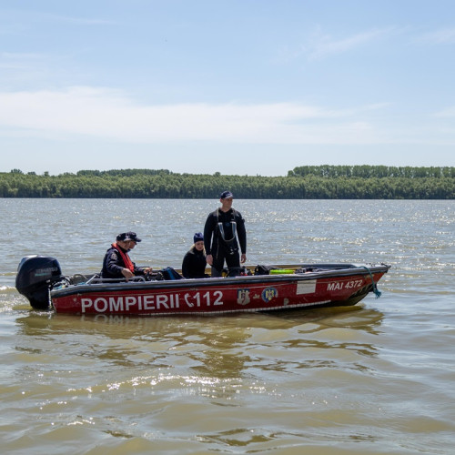 Bărbat electrocutat mortal după ce lanseta a atins un cablu de înaltă tensiune la Tulcea