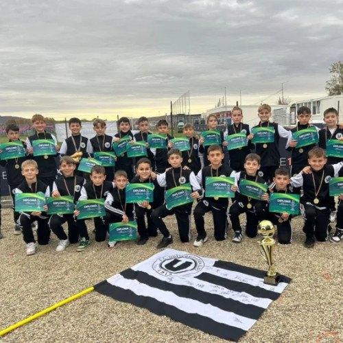 Peste 20 de copii s-au îmbolnăvit la turneul de fotbal Kids Tournament în Băile Felix