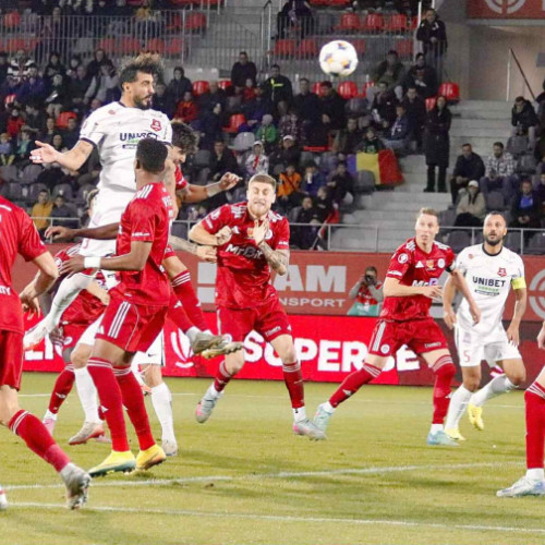 Oțelul se impune cu 3-1 la FC Hermannstadt și încheie turul pe loc de play-off