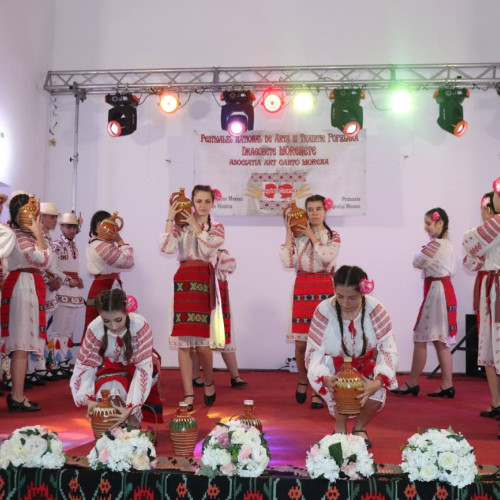 Over 300 de participanți din toată țara au luat parte la Festivalul "Dragobete - Morenete" din acest weekend