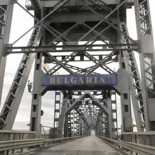 Podul de la Giurgiu închis două zile pentru renovări, circulație restricționată