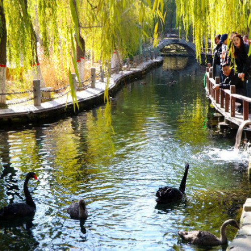 Xinjiang, între controverse și creșterea turismului în China