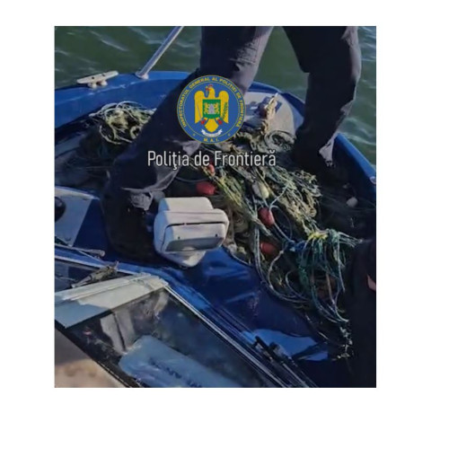 Plase ilegale de pescuit confiscate în urma unei acțiuni polițienești pe 1 noiembrie 2025