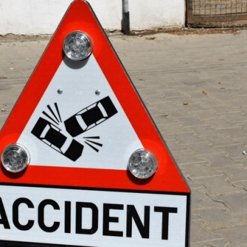 Accident rutier în Drăgănești: femeie rănită după ce a părăsit carosabilul
