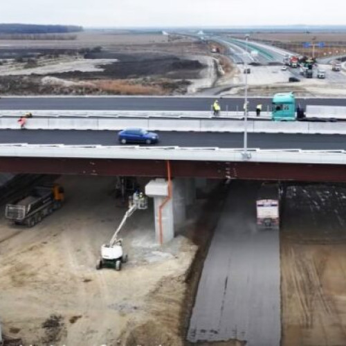 Pasajul rutier de pe DN 2 peste Autostrada A7, aproape de finalizare