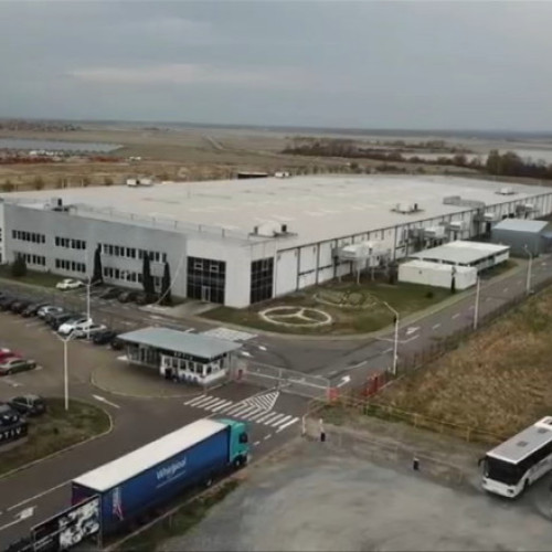 Aproximativ 1.000 de angajați vor rămâne fără loc de muncă în Arad după închiderea fabricii Aptiv