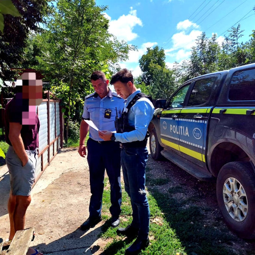 Comisia mixtă va verifica câinii din zece localități afectate de rabie în Botoșani