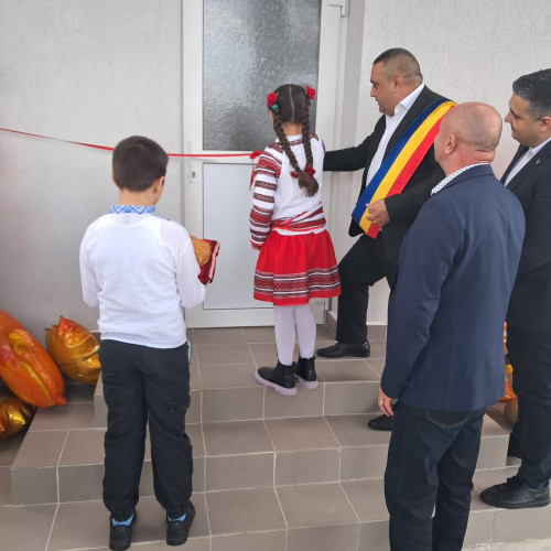 Comuna Bălești a inaugurat grădinița cu program prelungit în satul Cornești