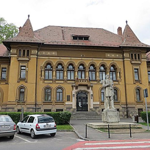 Expoziție dedicată legăturii om-munte, deschisă până în noiembrie 2025