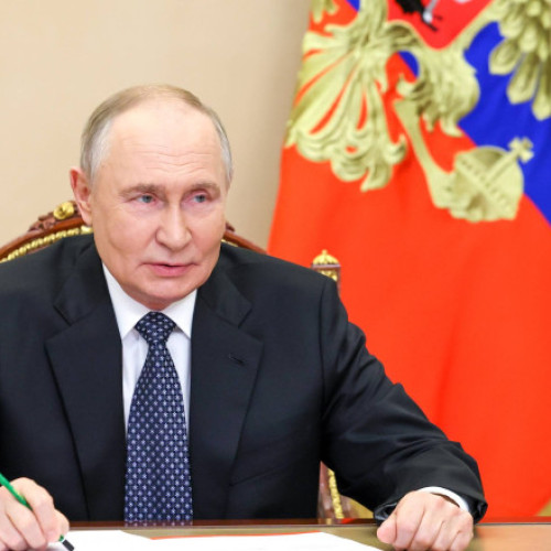 Putin cere un plan pentru exploatarea metalelor rare în Rusia până în decembrie