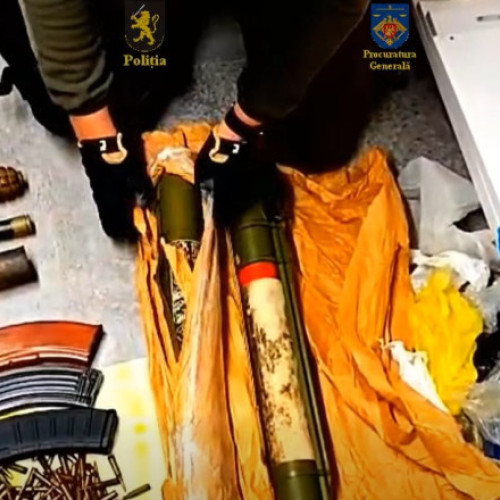 Forţele speciale din Moldova destructurează grupare care extorca datorii false