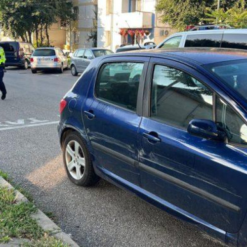 Botoșănean ghinionist își pierde permisul după ce lovește o autospecială de poliție