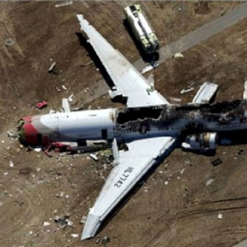 Tragedie la aeroportul din Kentucky: avion cargo UPS s-a prăbușit provocând 7 morți