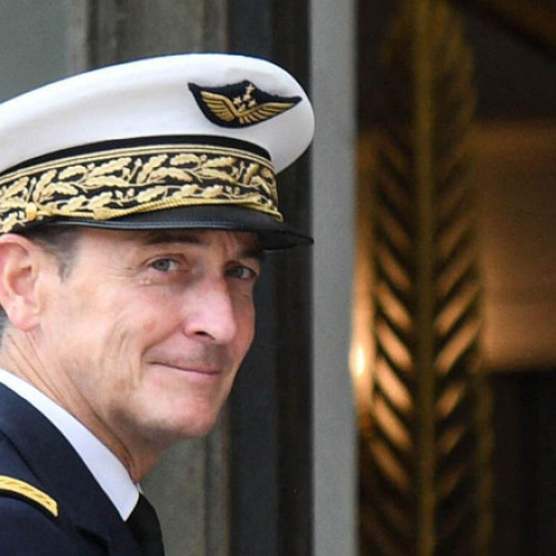 General francez avertizează asupra unei atmosfere nucleare tot mai tensionate