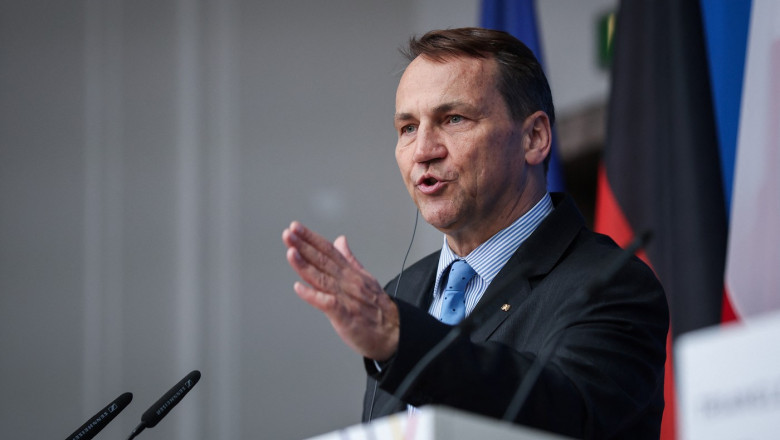 Ministrul polonez compară războiul din Ucraina cu invazia sovietică din Afganistan