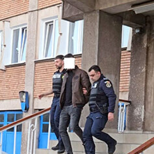 Bărbat reținut pentru influențarea declarațiilor în Hunedoara