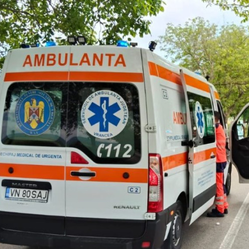 Intervenție a poliției pentru doi bărbați agitați în Focșani, posibil intoxicați