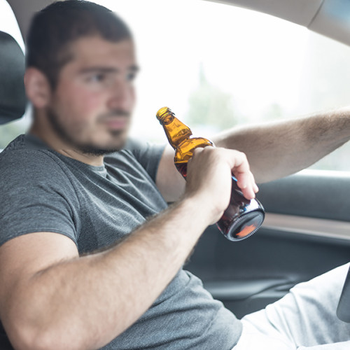 Șofer prins cu alcoolemie mare, dus la spital pentru probe biologice