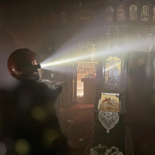 Incendiul de la catedrala din Dorohoi a fost izbucnit de o lumânare uitată