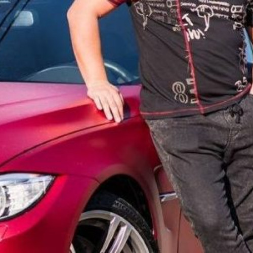 Un bărbat din Botoșani, condamnat pentru înșelăciuni legate de comenzi de mobilă și donații false