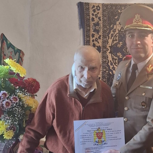 Un maior din Botoșani sărbătorește 100 de ani de viață și devotament față de țară