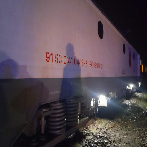 Femeie găsită decedată între liniile gării Roznov după un accident feroviar