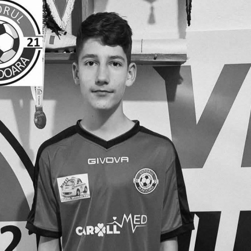 Doliu în fotbalul hunedorean: a murit tânărul arbitru Fabian Căprău