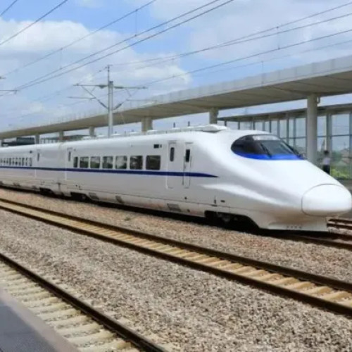 Comisia Europeană lansează o rețea de trenuri de mare viteză pentru marile orașe