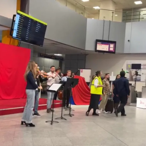 Aeroportul Cluj sărbătorește trei milioane de pasageri într-un an