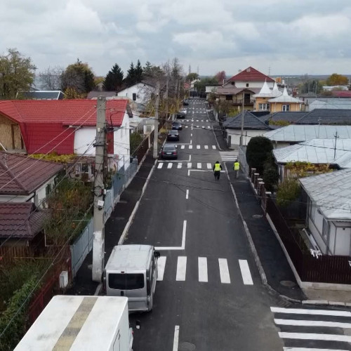 Un oraș din România are o stradă cu 11 treceri de pietoni pe 260 de metri