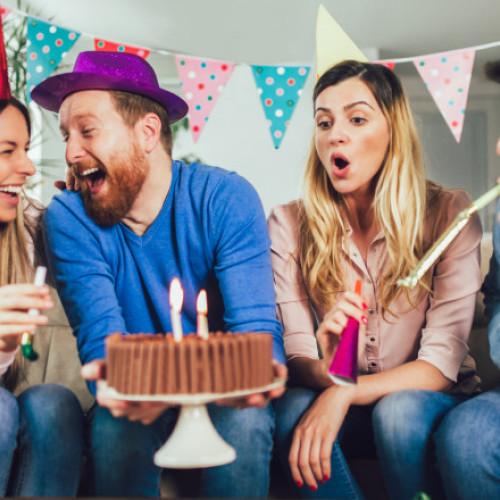 Creștinii ortodocși sărbătoresc pe Sfinții Arhangheli Mihail și Gavriil