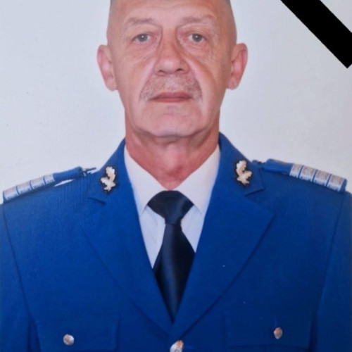 Jandarmii din Timiș îl conduc cu onoruri pe plutonierul adjutant Florin Sîrbu